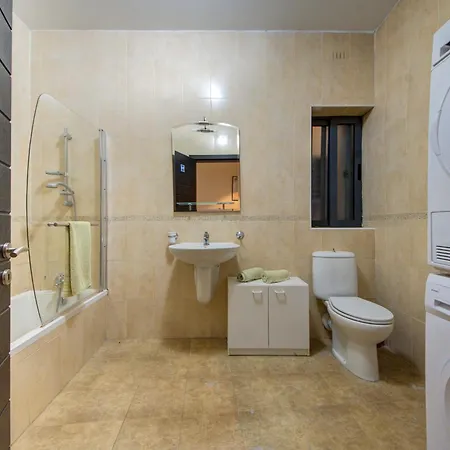 San Julien Apartment Saint Julian's