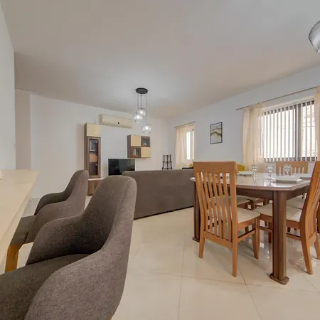 Apartment San Julien